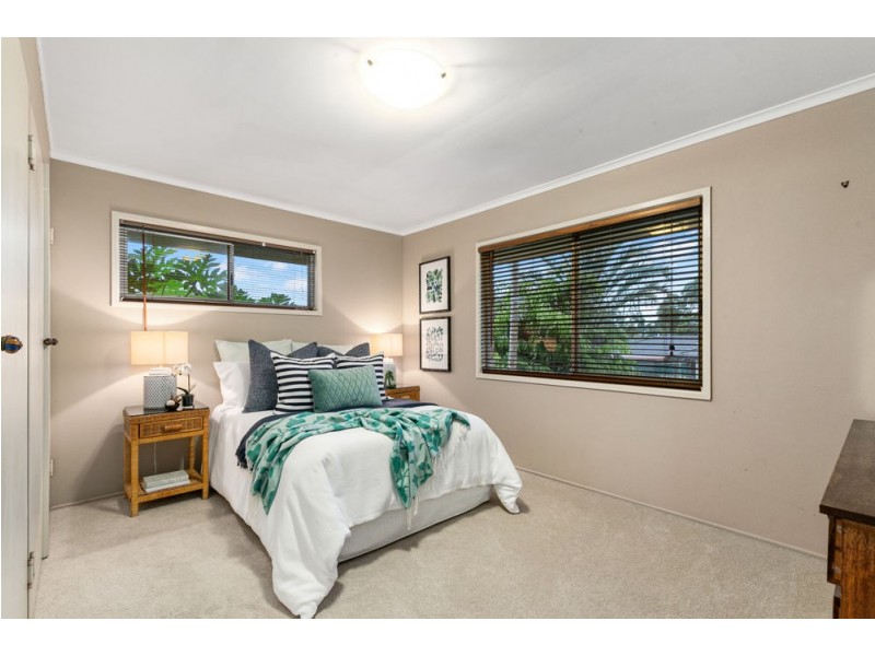 14 Edenderry St, Manly West QLD 4179