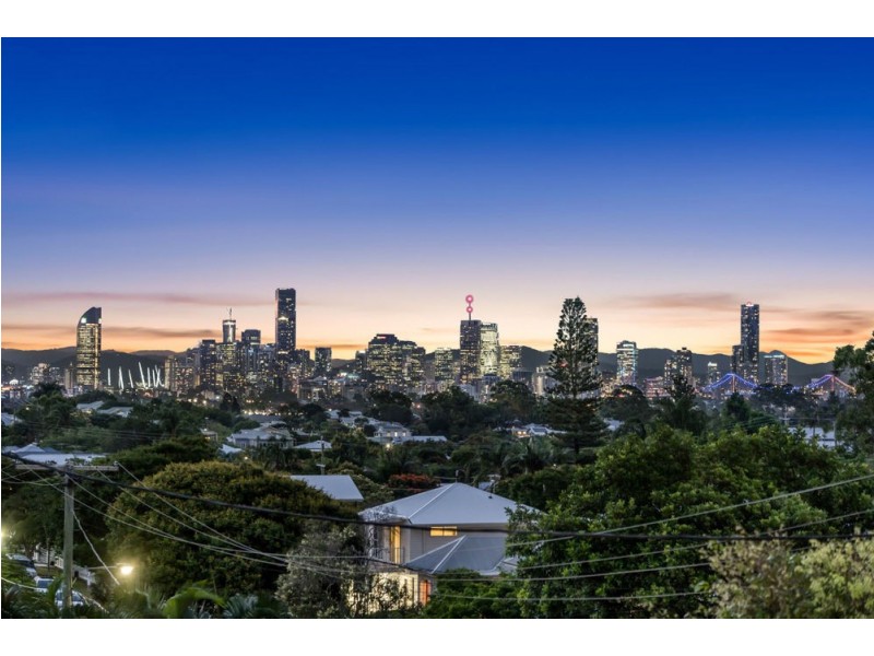 69 Donald Street, Camp Hill QLD 4152