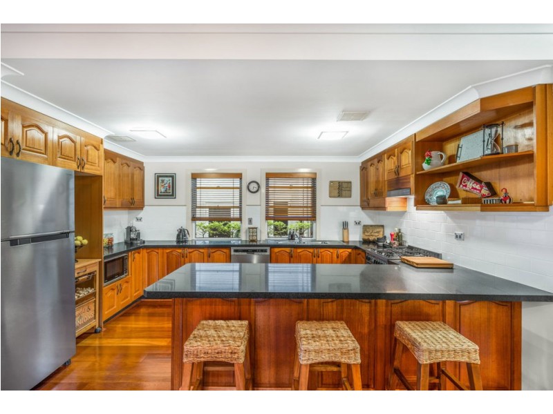 113 Wynnum Esplanade, Wynnum QLD 4178