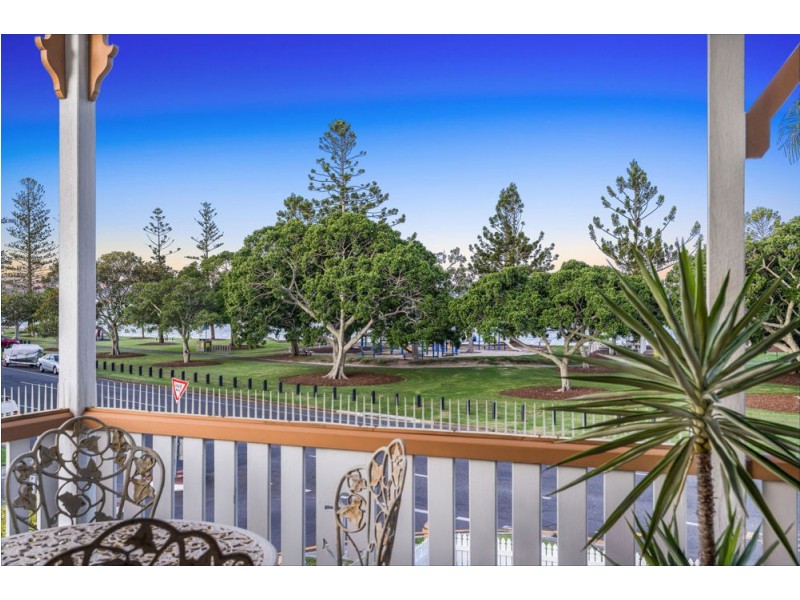 113 Wynnum Esplanade, Wynnum QLD 4178