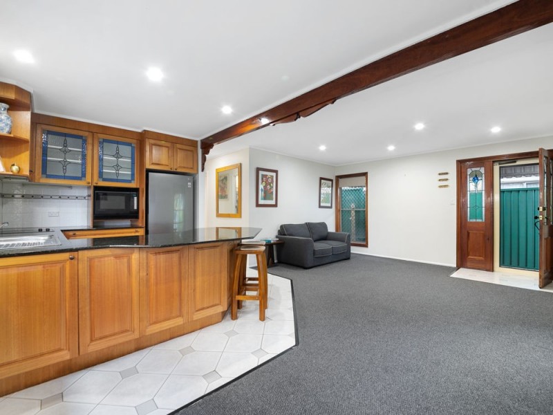 27a Haig Street, Wynnum West QLD 4178
