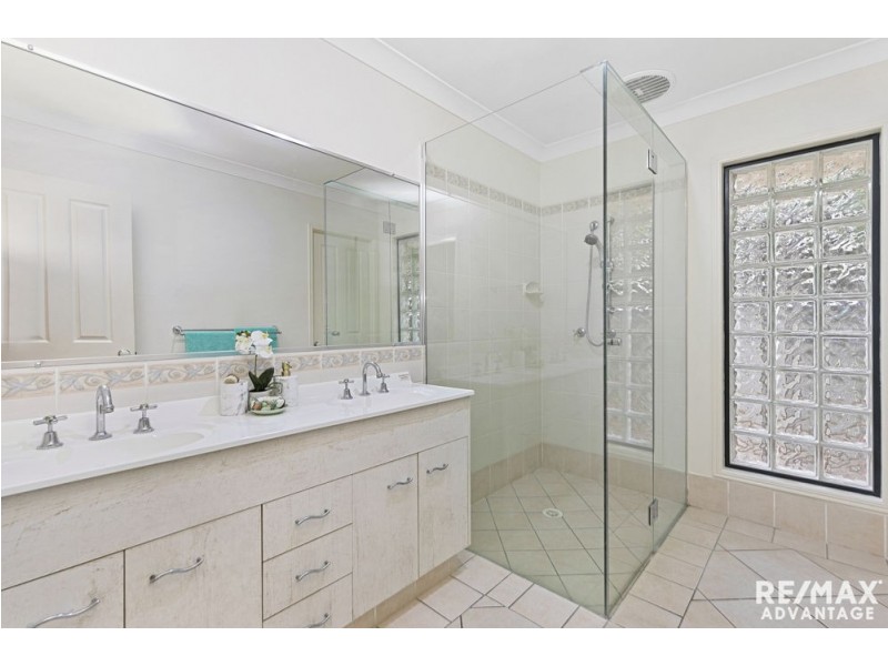 35 The Heights, Underwood QLD 4119