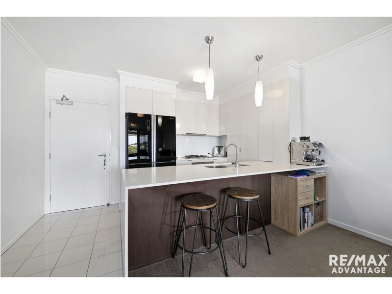 6/52 Yamboyna Street, Manly QLD 4179