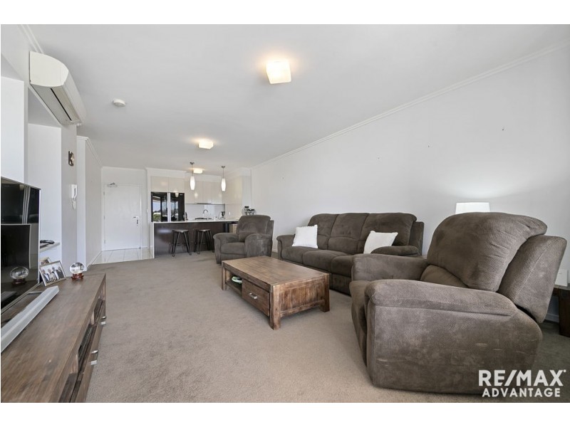 6/52 Yamboyna Street, Manly QLD 4179