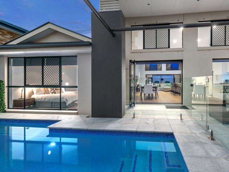 2 Letitia Close, Wakerley QLD 4154