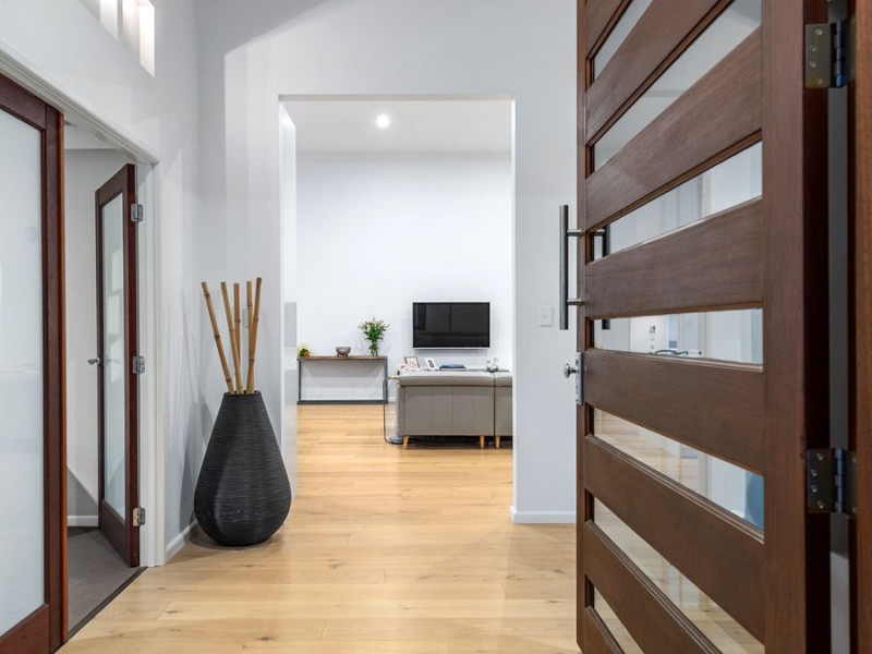 2 Letitia Close, Wakerley QLD 4154