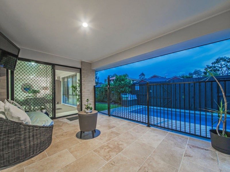 31 Paperbark Place, Wakerley QLD 4154