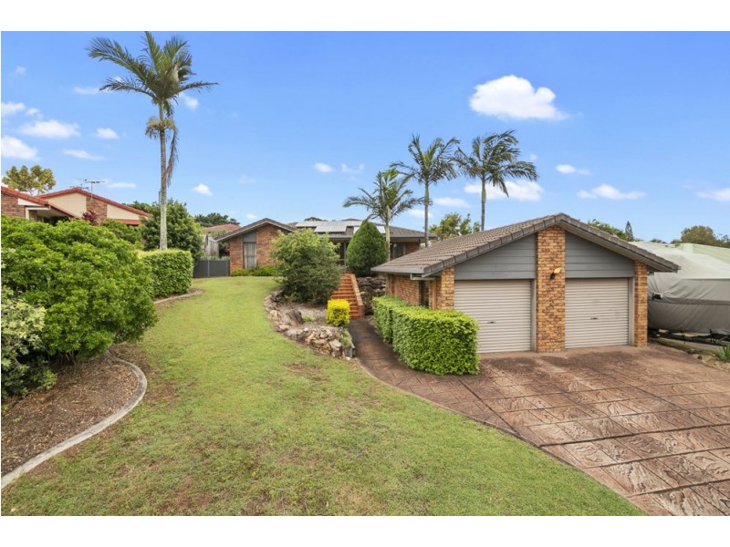 30 Emmett Street, Wynnum West QLD 4178