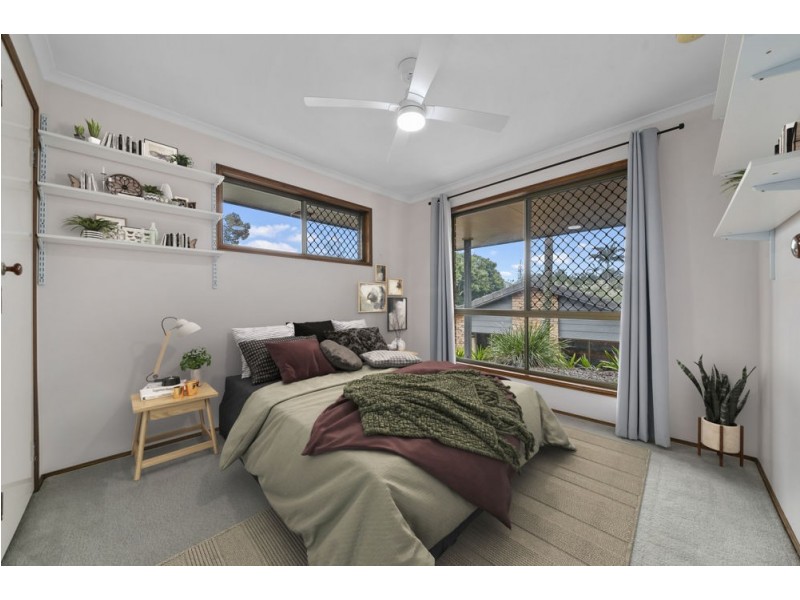 30 Emmett Street, Wynnum West QLD 4178