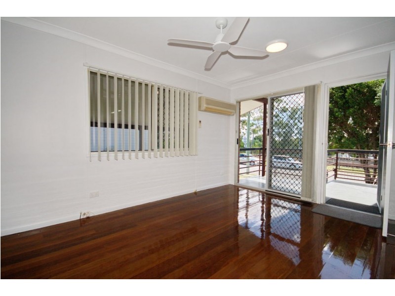 126 Cameron Parade, Wynnum QLD 4178