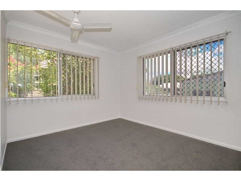 126 Cameron Parade, Wynnum QLD 4178