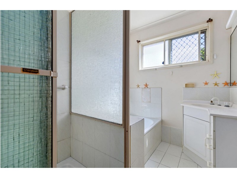 5,6-8 Almara St, Capalaba QLD 4157