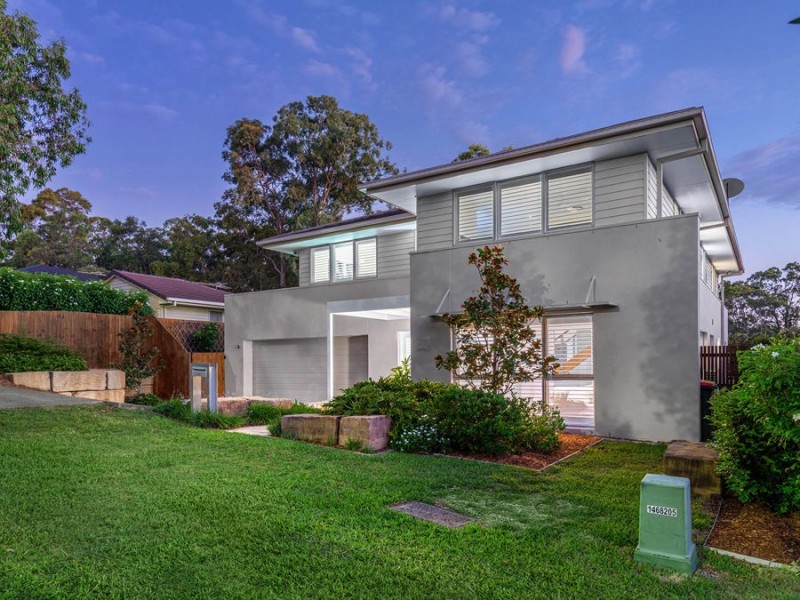 20 Lachlan Drive, Wakerley QLD 4154