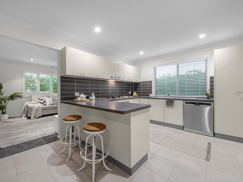 20 Lachlan Drive, Wakerley QLD 4154