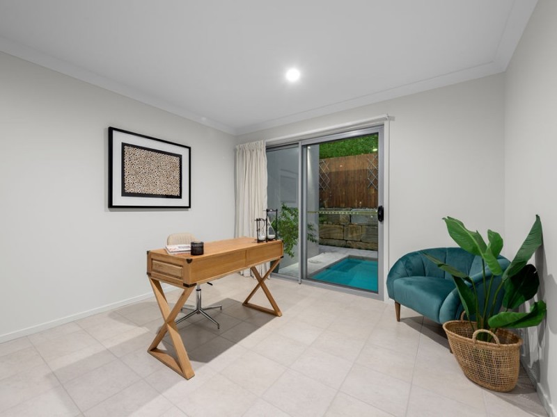 20 Lachlan Drive, Wakerley QLD 4154