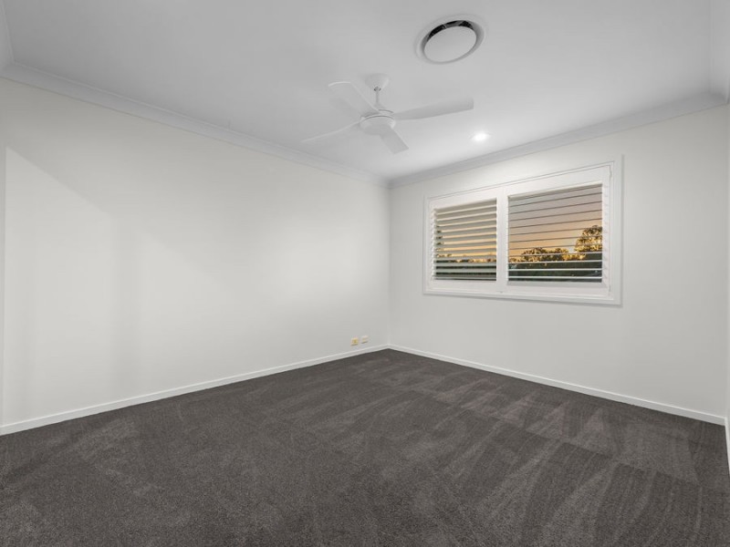 20 Lachlan Drive, Wakerley QLD 4154