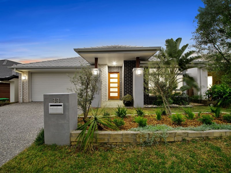 33 Angliss Circuit, Thornlands QLD 4164