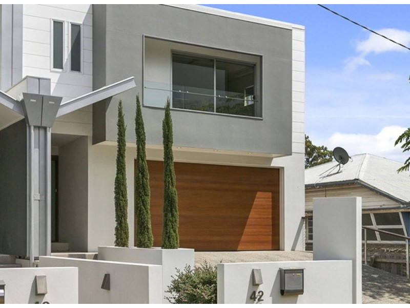 42 St Catherines Tce, Wynnum QLD 4178