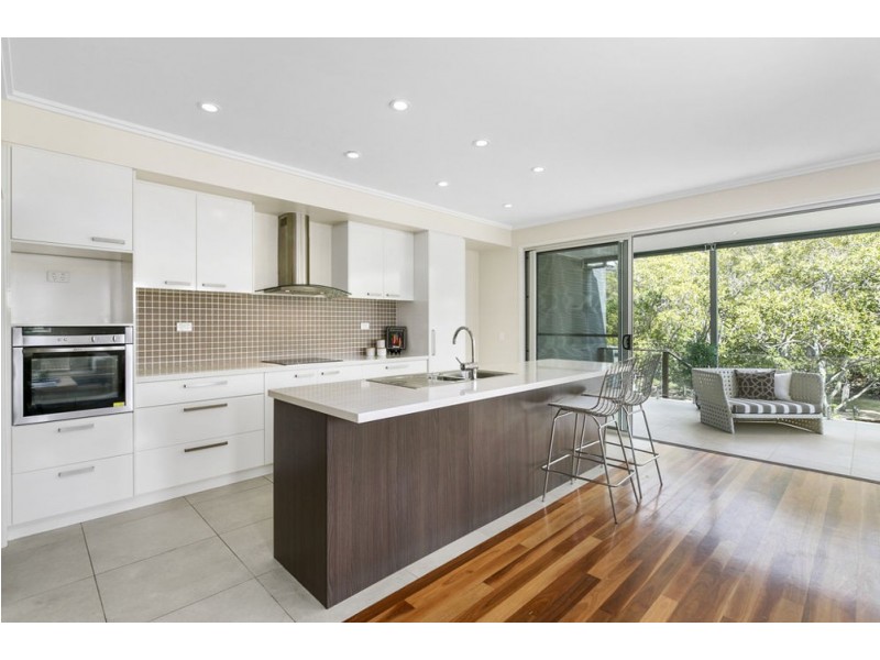 42 St Catherines Tce, Wynnum QLD 4178