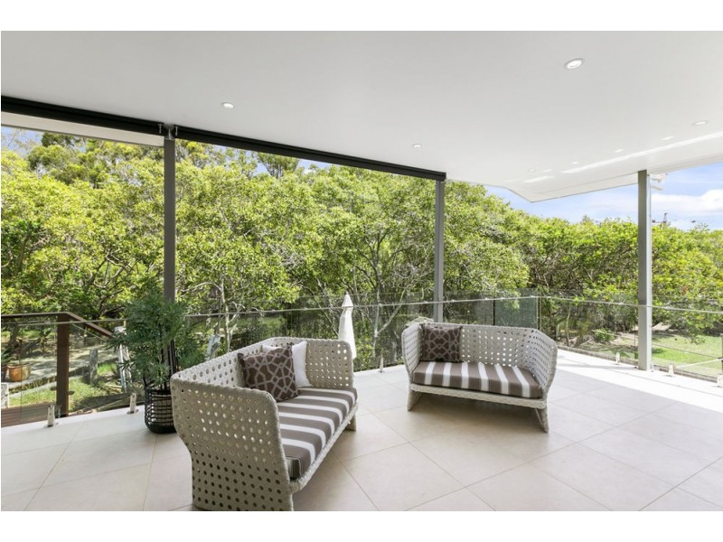 42 St Catherines Tce, Wynnum QLD 4178