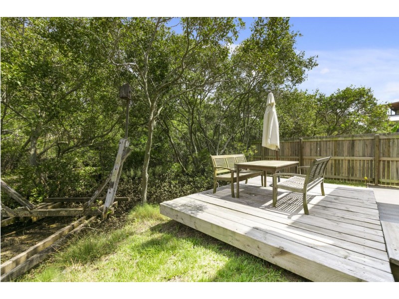 42 St Catherines Tce, Wynnum QLD 4178