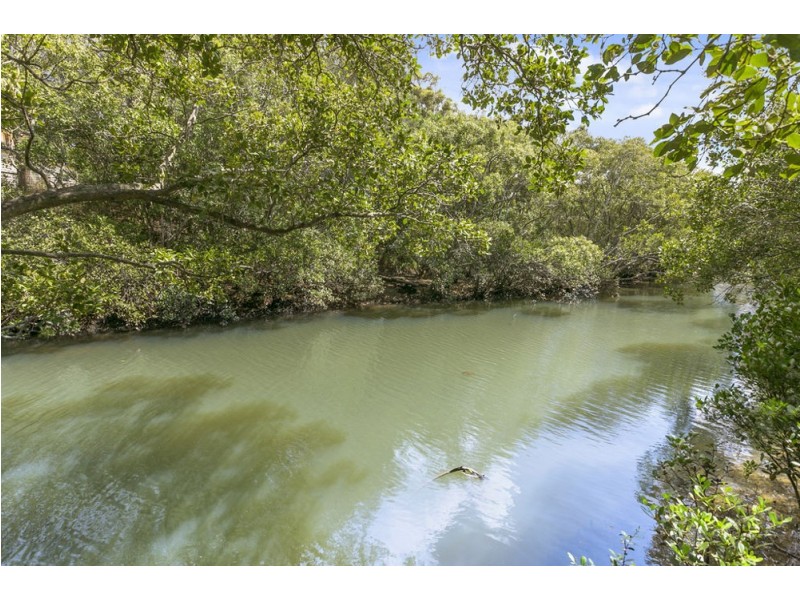 42 St Catherines Tce, Wynnum QLD 4178