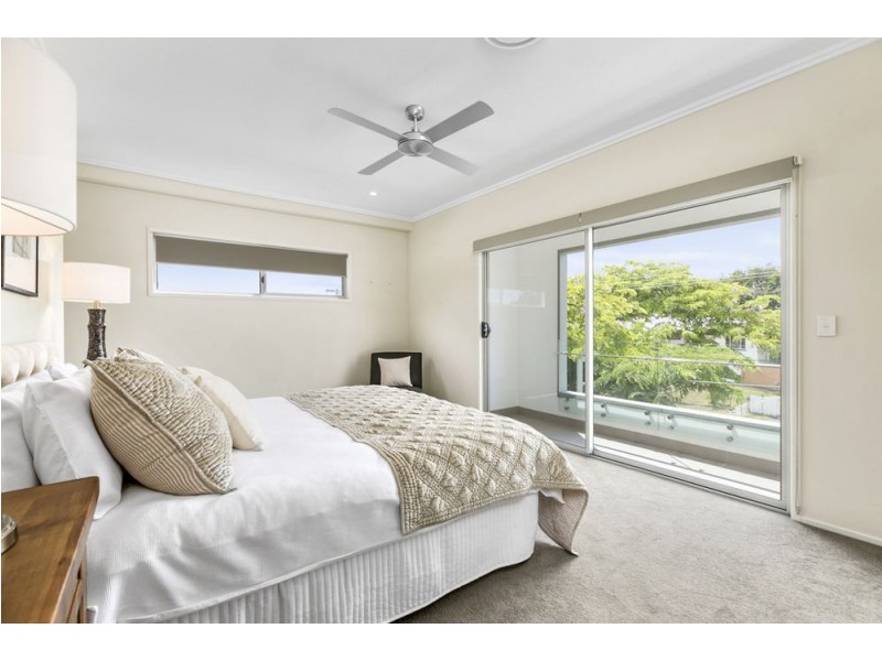 42 St Catherines Tce, Wynnum QLD 4178