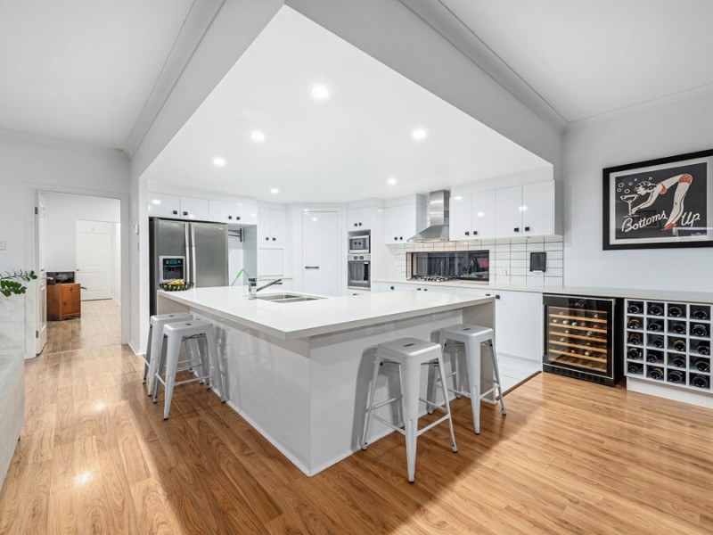 39 Izzies Place, Wakerley QLD 4154