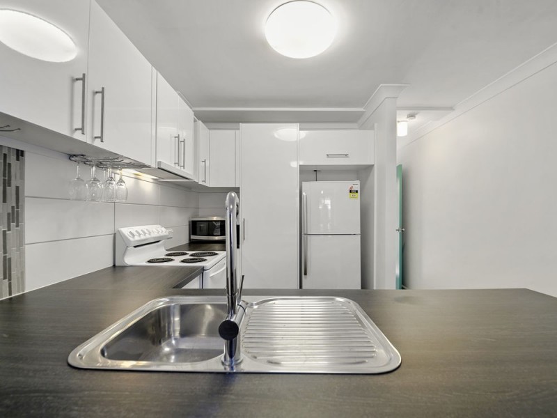 5/41 Glenora Street, Wynnum QLD 4178