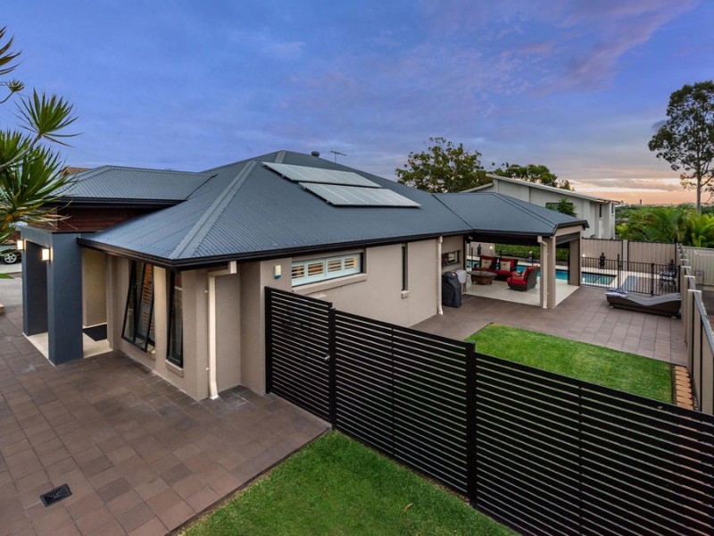 17 Senden Crescent, Manly West QLD 4179