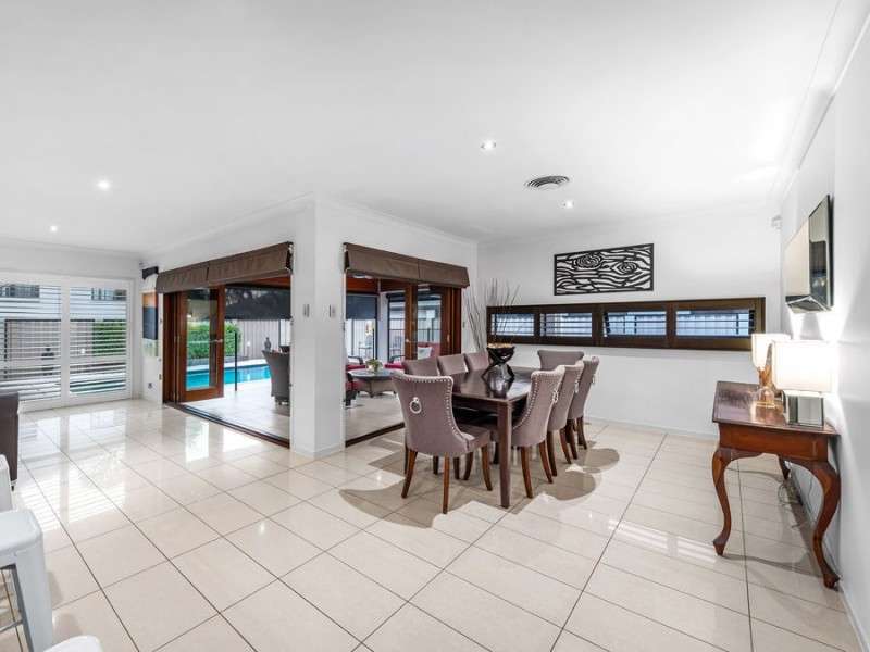 17 Senden Crescent, Manly West QLD 4179