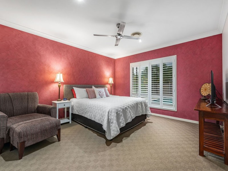 17 Senden Crescent, Manly West QLD 4179