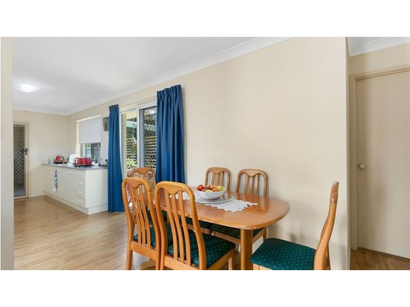 62 Jacaranda St, Wynnum West QLD 4178