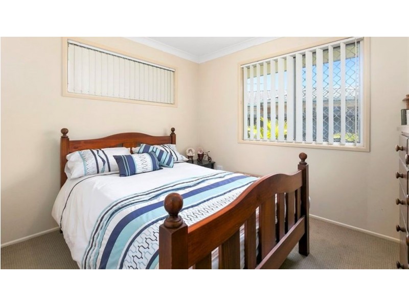 62 Jacaranda St, Wynnum West QLD 4178