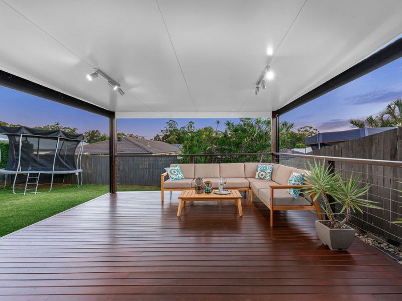 10 Jasmine Street, Wakerley QLD 4154
