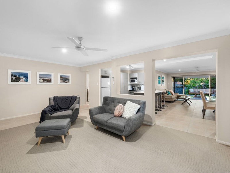 10 Jasmine Street, Wakerley QLD 4154