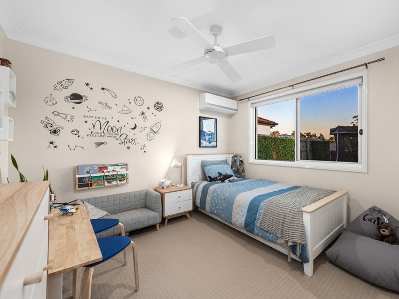 10 Jasmine Street, Wakerley QLD 4154