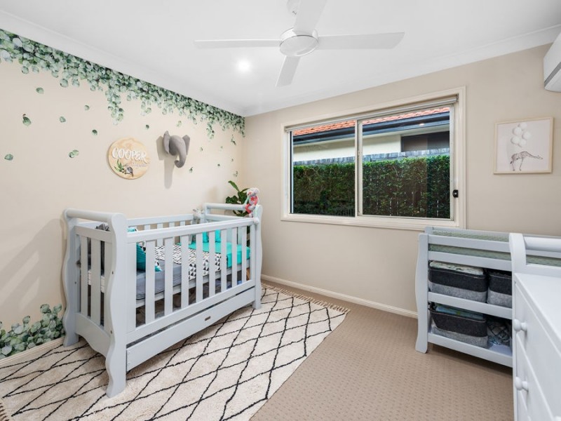 10 Jasmine Street, Wakerley QLD 4154