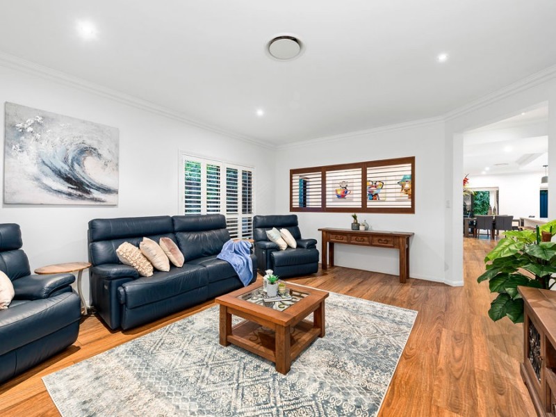 24 Brokenwood Circuit, Gumdale QLD 4154