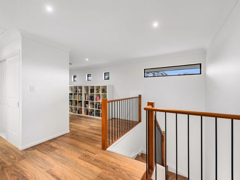 24 Brokenwood Circuit, Gumdale QLD 4154