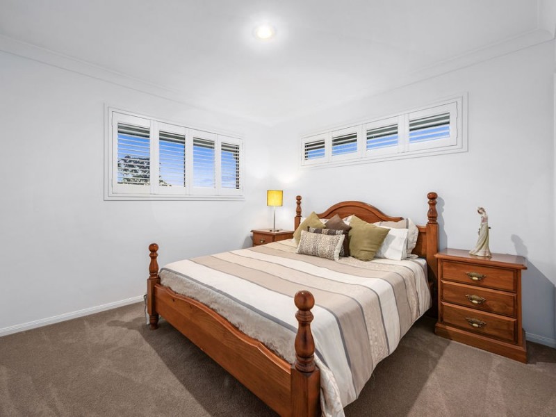 24 Brokenwood Circuit, Gumdale QLD 4154