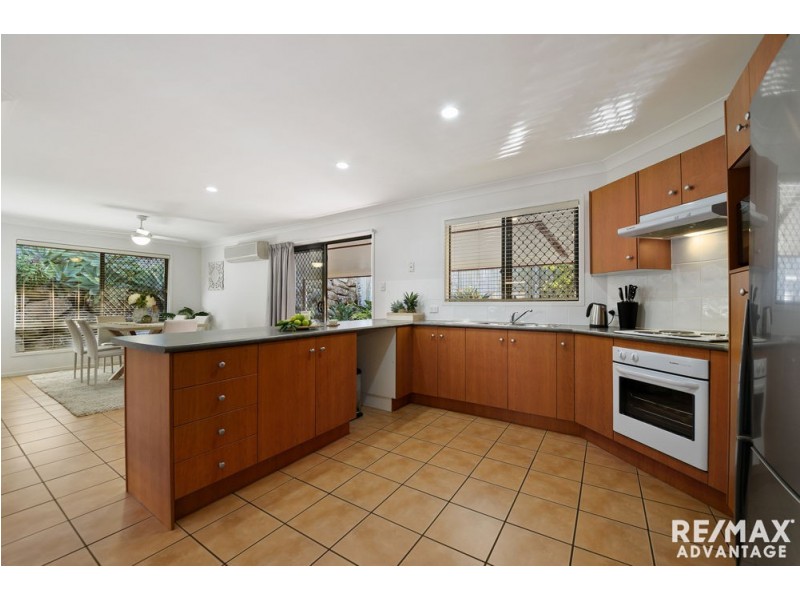 14 Samson Cres, Hemmant QLD 4174