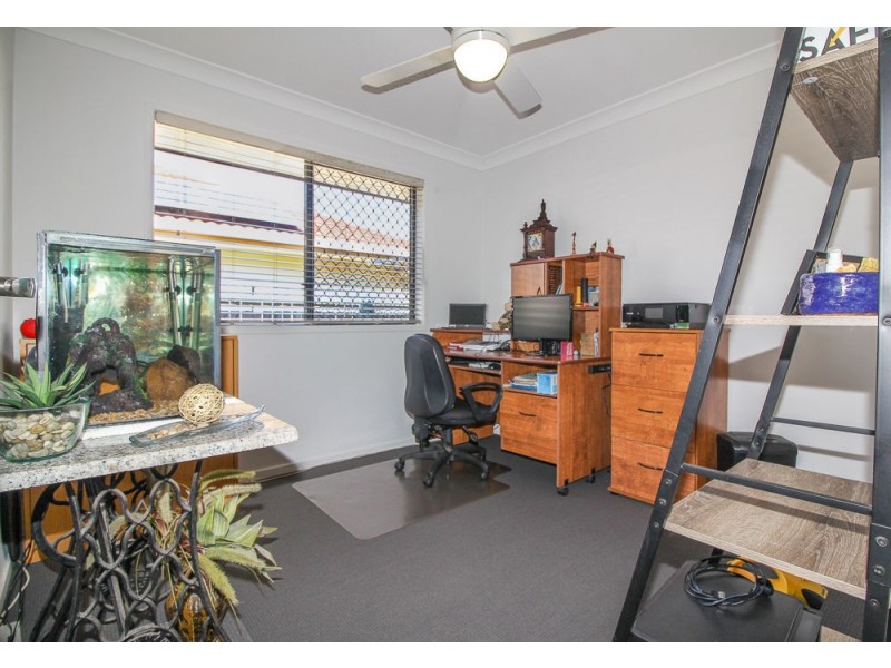 14 Samson Cres, Hemmant QLD 4174