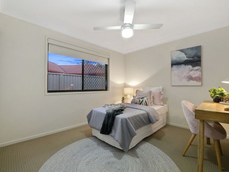 8 Malia Court, Wynnum West QLD 4178