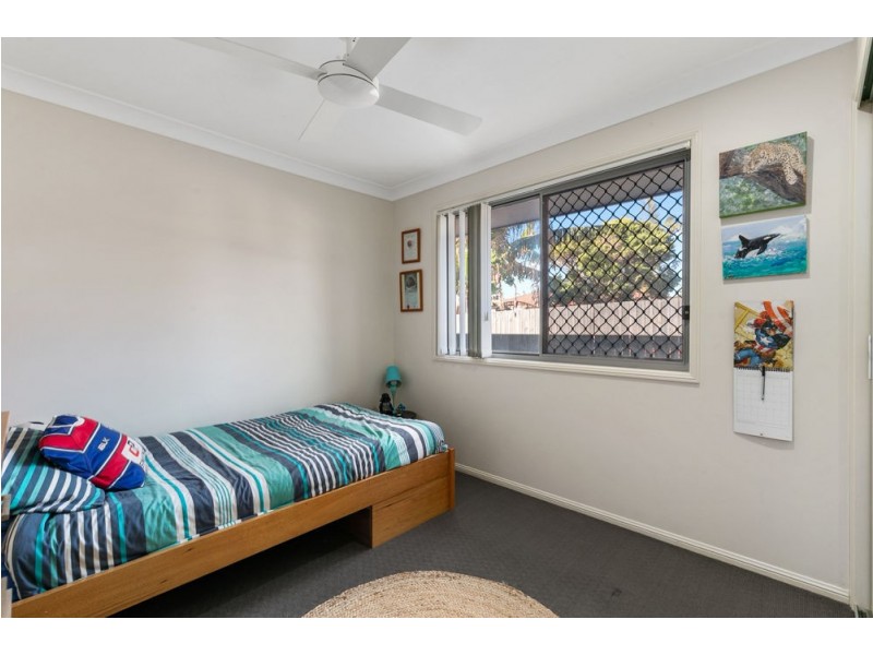58 Schooner Circuit, Manly West QLD 4179