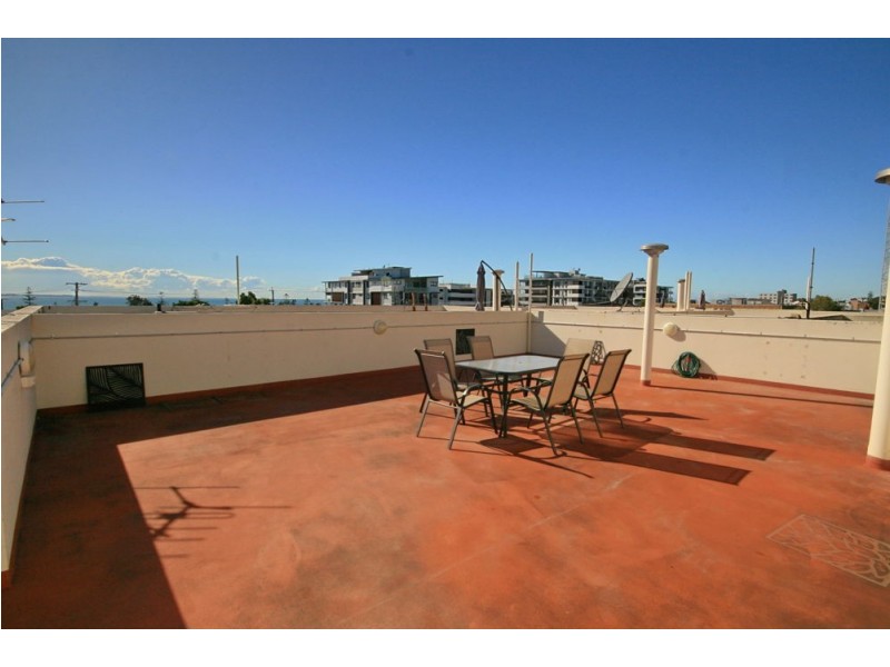 9/78 Berrima Street, Wynnum QLD 4178