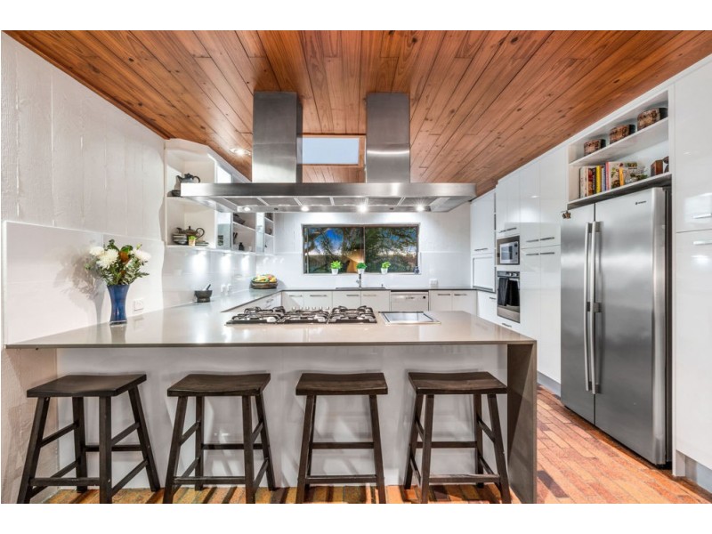 6 Sammys Place, Birkdale QLD 4159