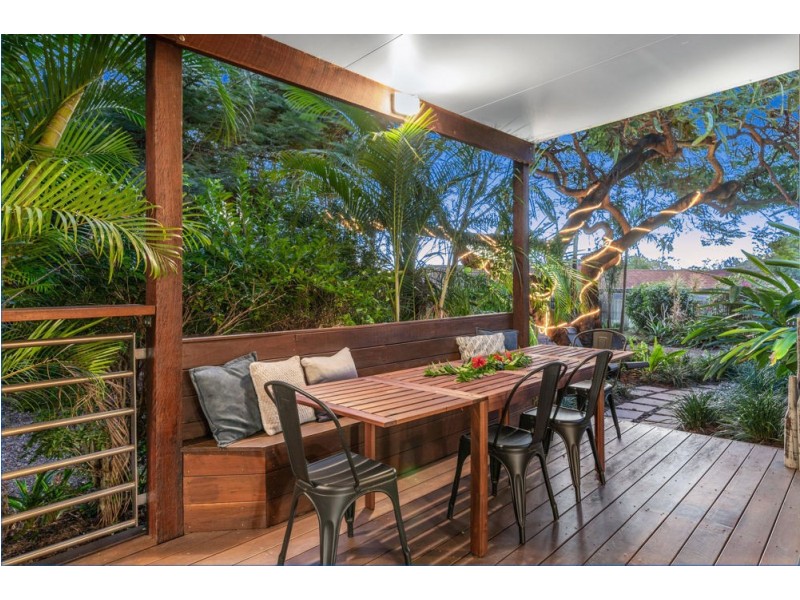 6 Sammys Place, Birkdale QLD 4159