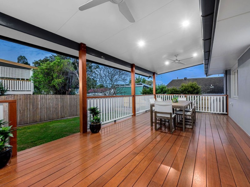 74 Hendren Street, Carina QLD 4152