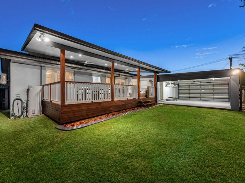 74 Hendren Street, Carina QLD 4152